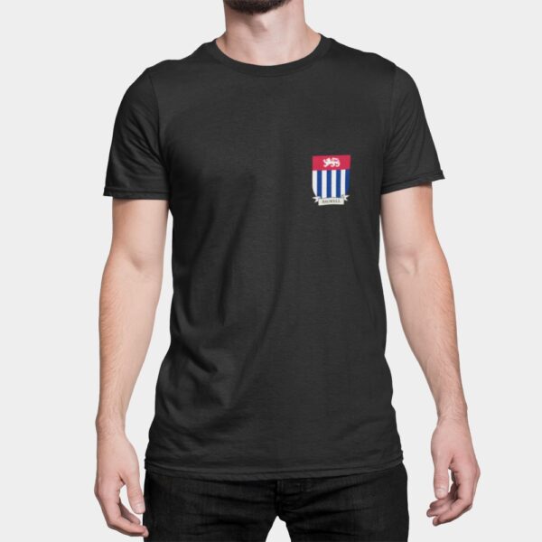 Bagwell Family coat of Arms T shirt