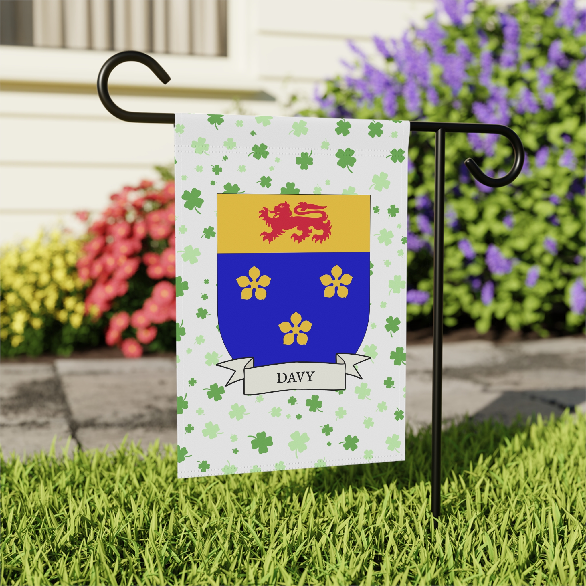 Davy Family Coat of Arms Garden Banner - Image 3