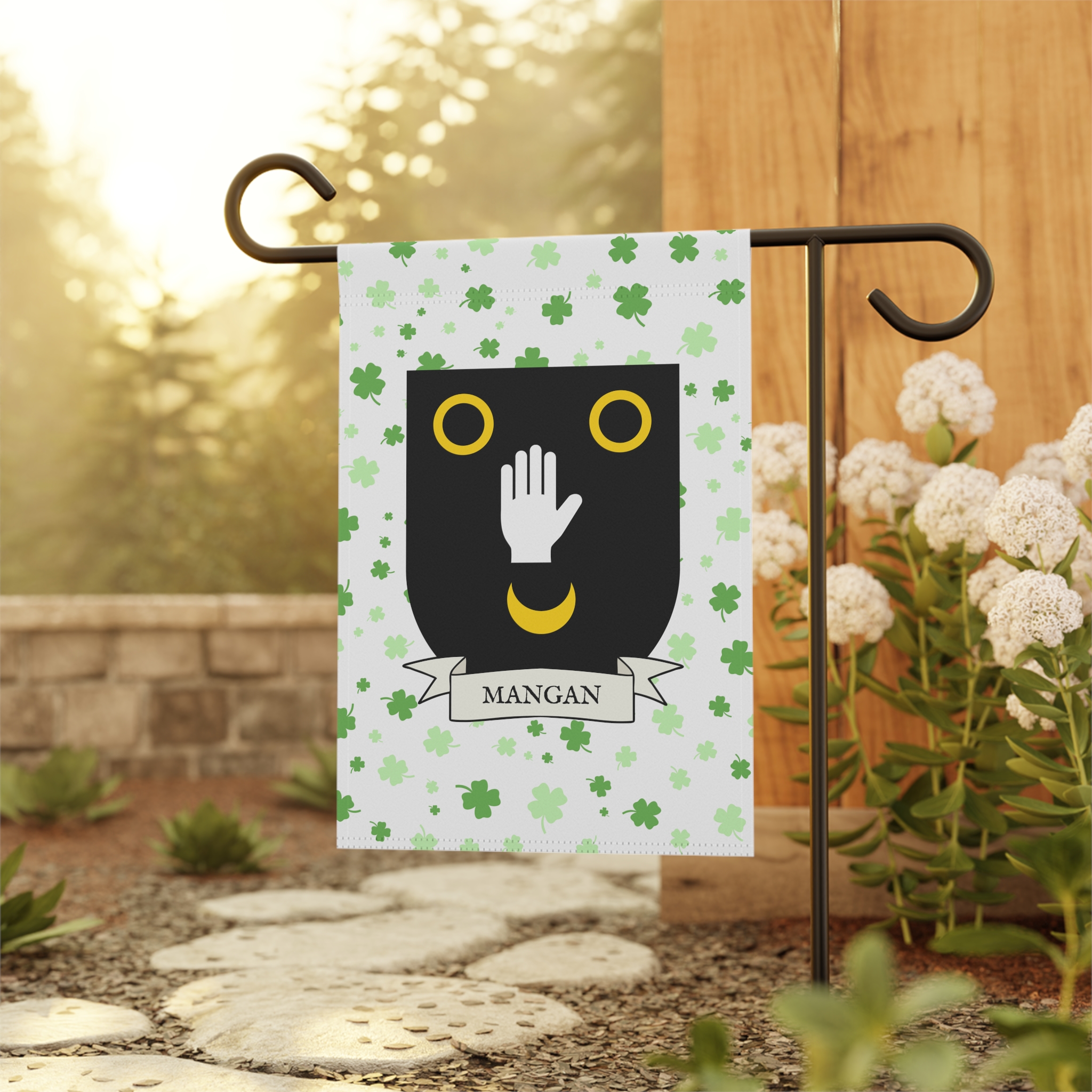 Mangan Family Coat of Arms Garden Banner - Image 2