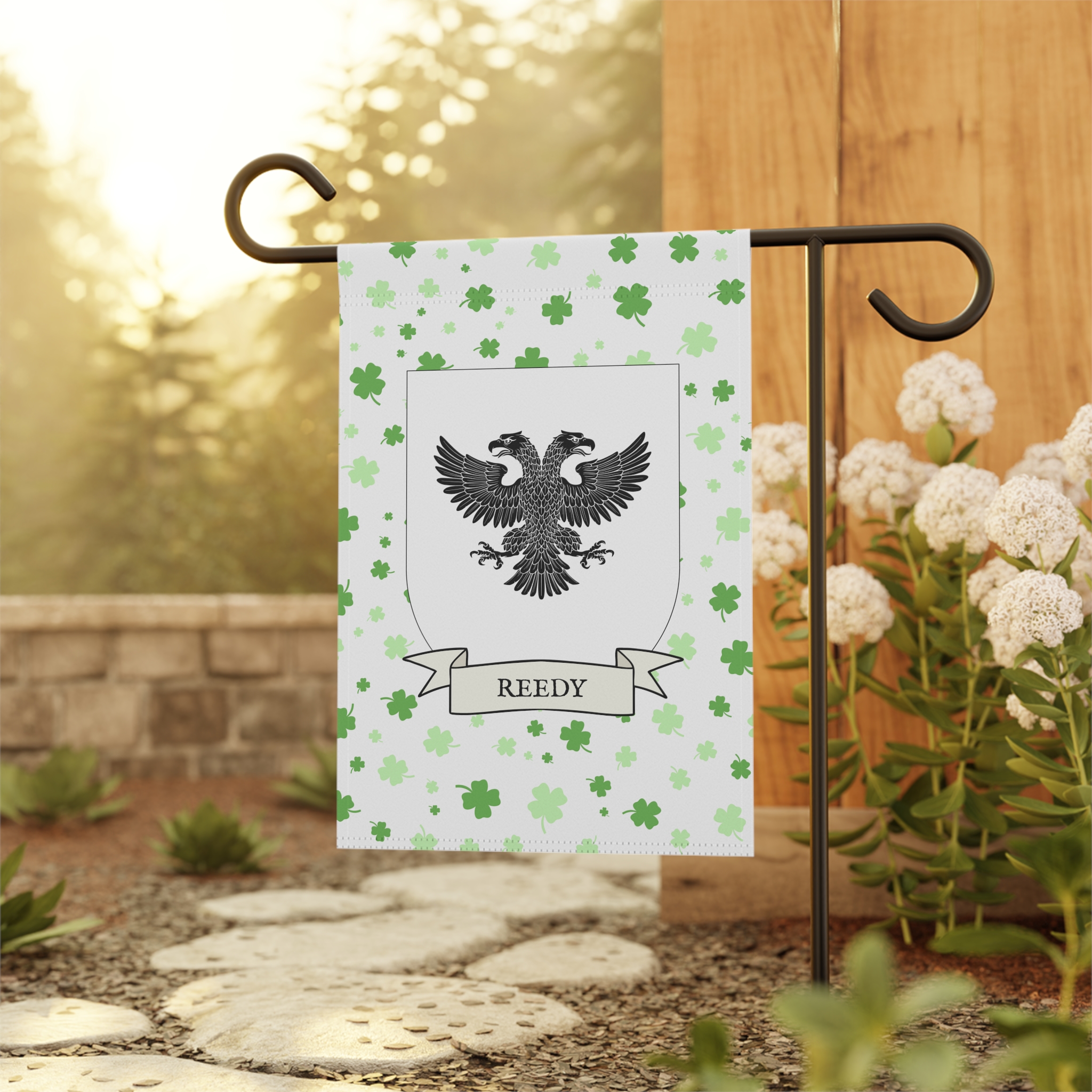 Reedy Family Coat of Arms Garden Banner - Image 2